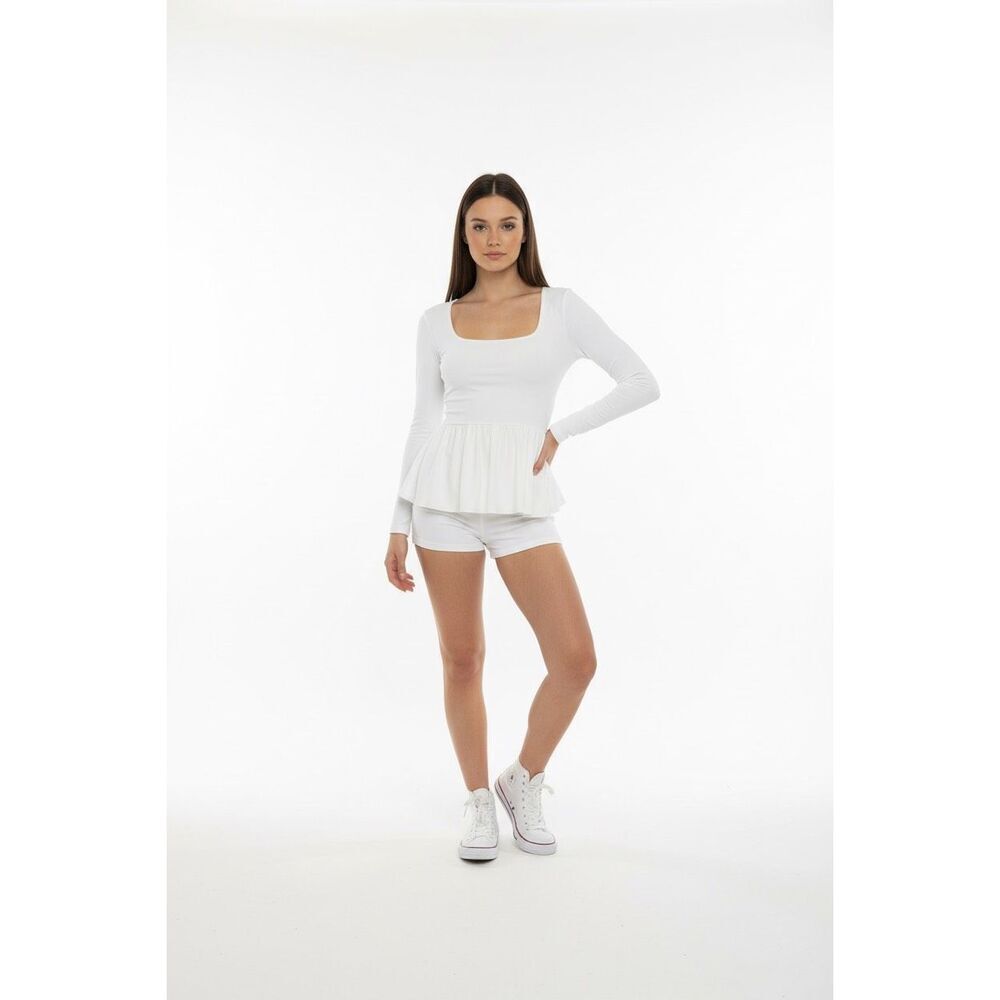 Wild Fable stretchy peplum top size small